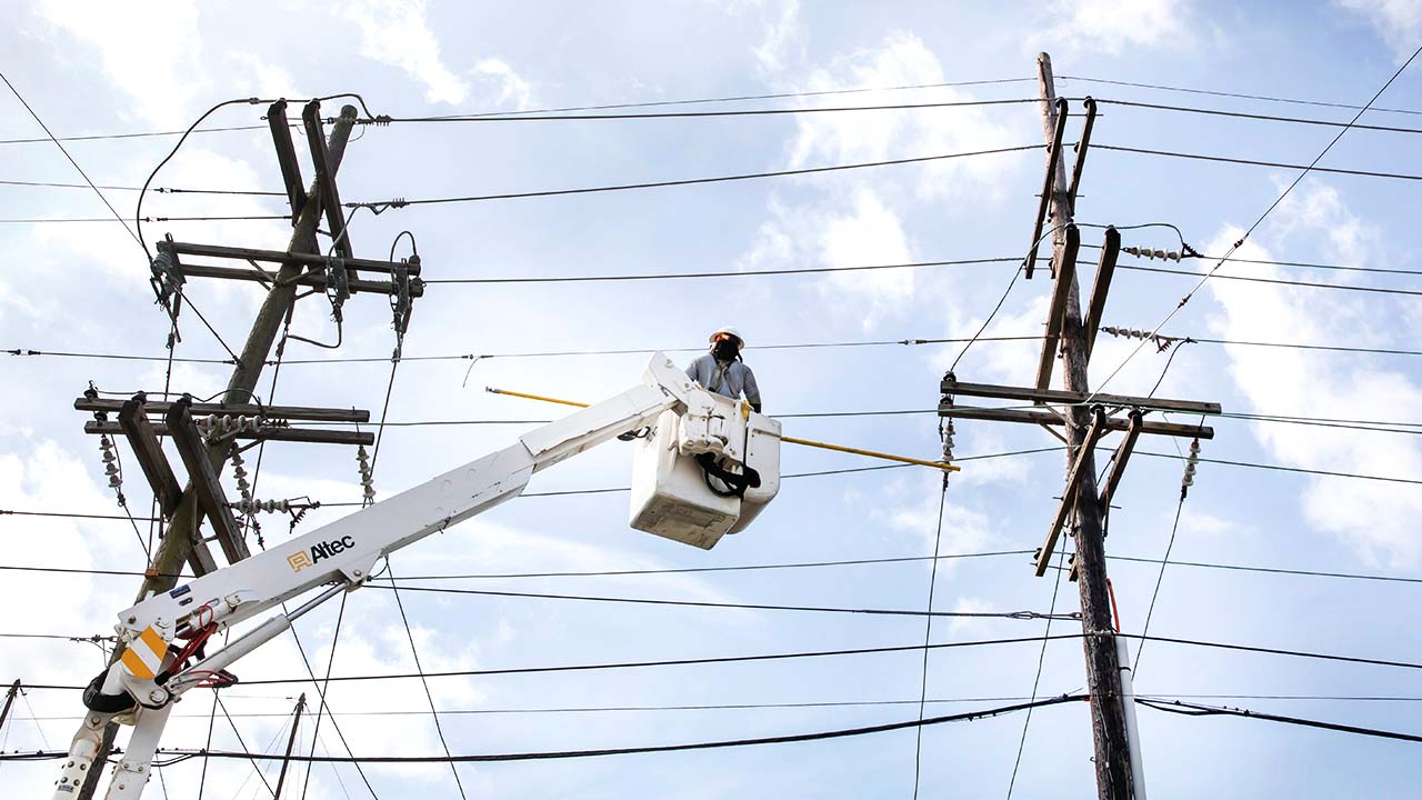 Category 4 storm leaves a path of destruction across southeast Louisiana