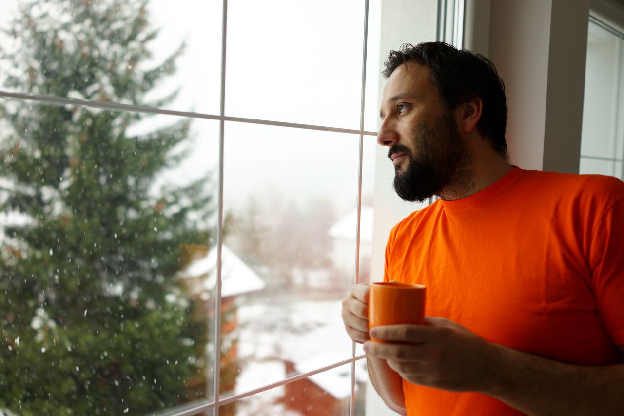 LEVERAGE THE SUN, USE YOUR BLINDS TO SAVE ENERGY