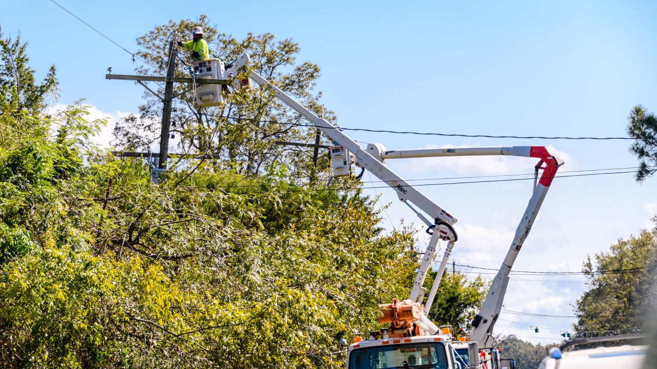 Entergy Louisiana Restores Power To All Customers Following Hurricane Delta