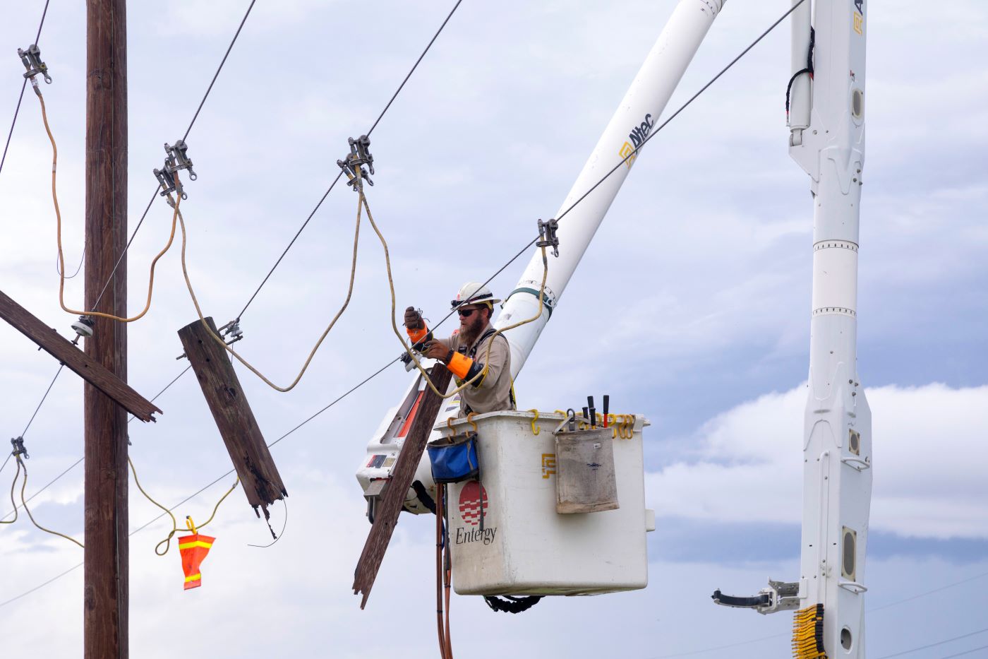 Entergy Louisiana Storm Update – Sept. 12, 9 A.m.