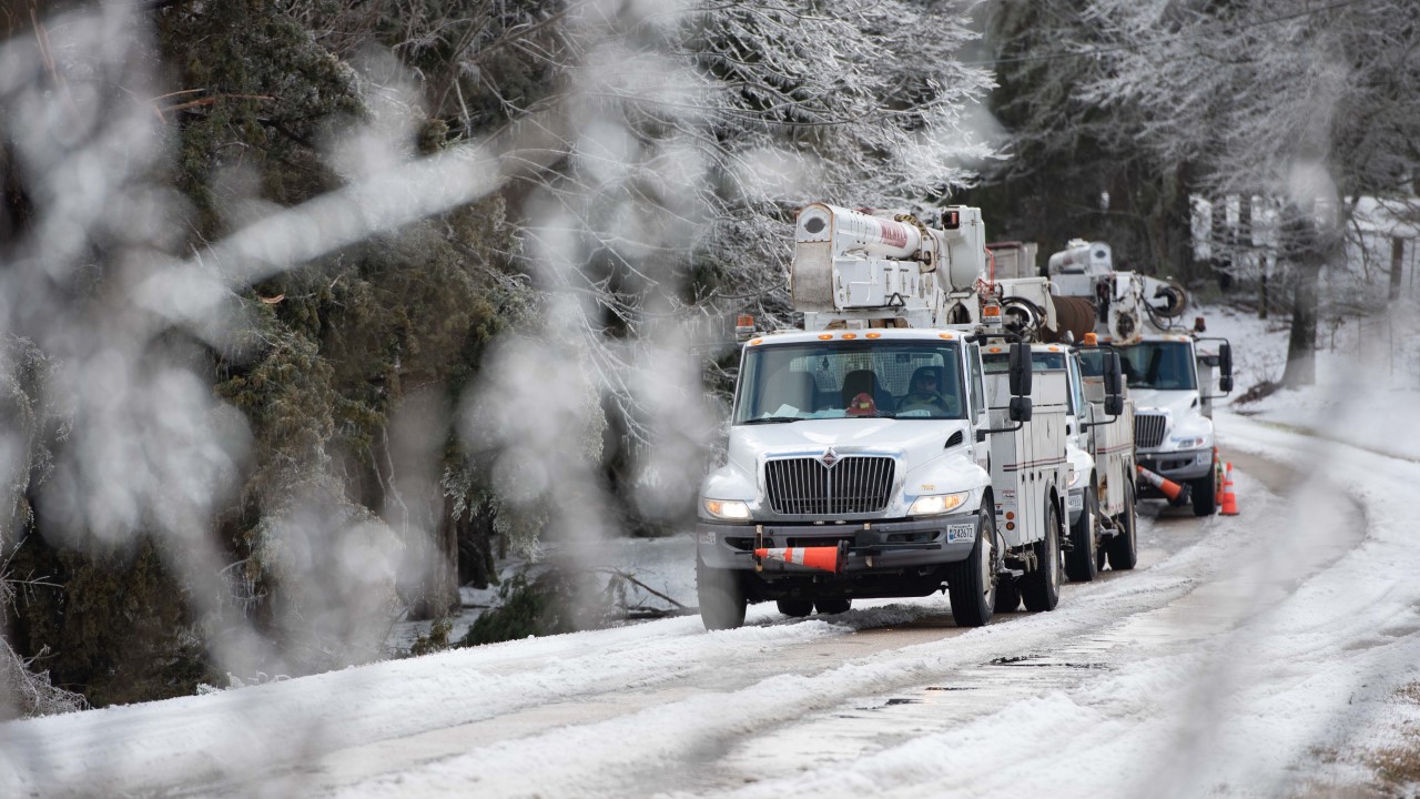 Extreme cold & winter weather safety tips