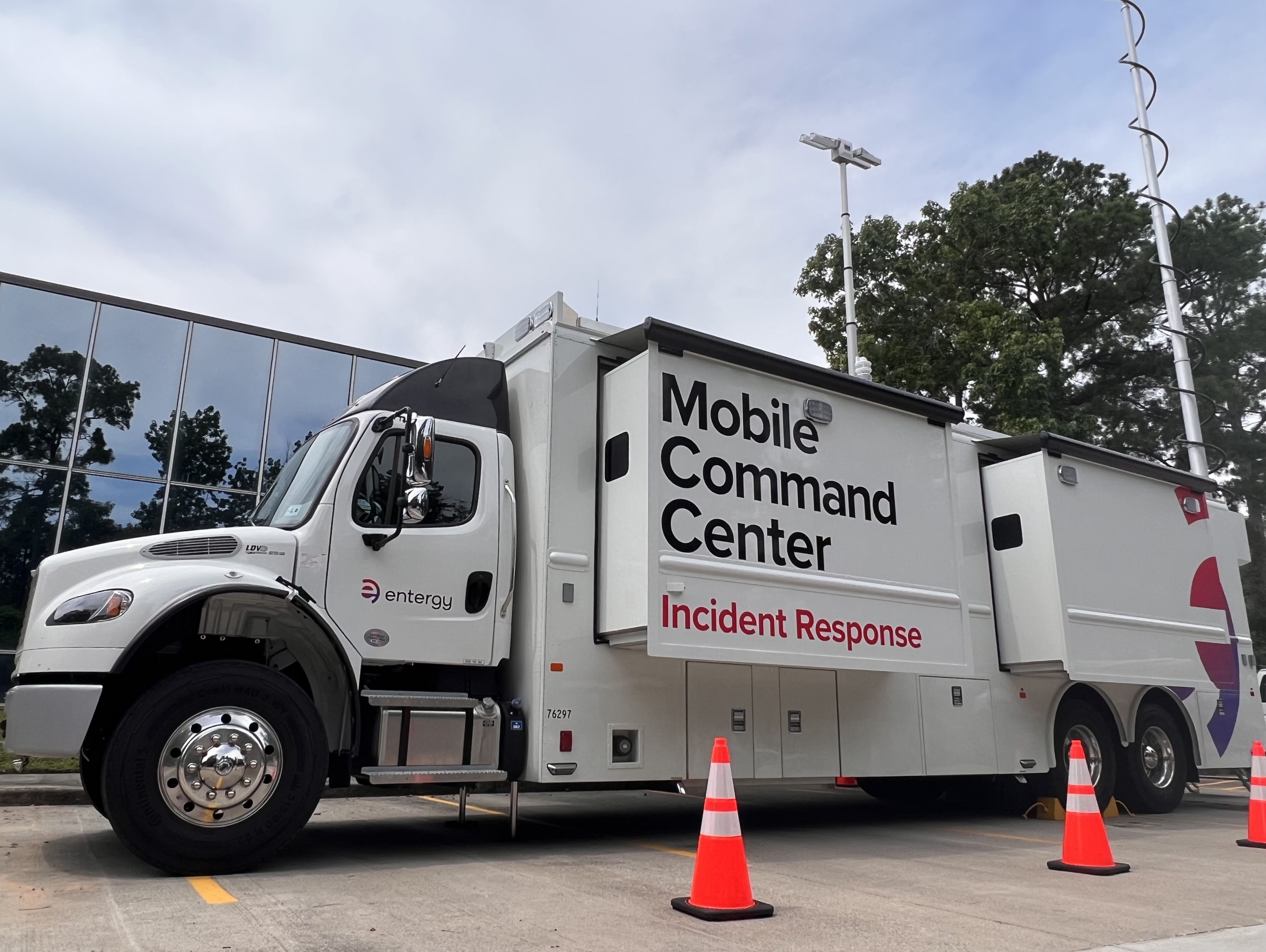 Entergy mobile command center for incident response 