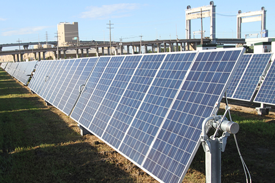 Entergy New Orleans’ Solar Plant Tours Provide Inside Look at Emerging